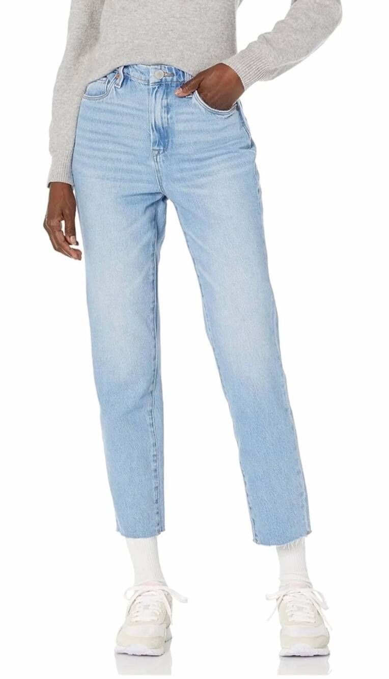 NEW BLANKNYC madison crop straight jean in light wash